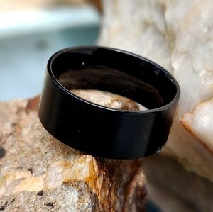 Madewell Hypoallergenic Rhodium Enameled Plane Black Ring Boho Wedding